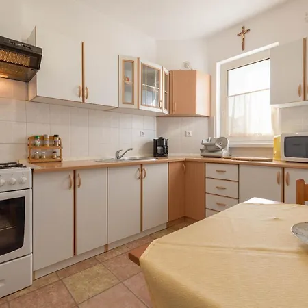 Jaka Apartment Διαμέρισμα *