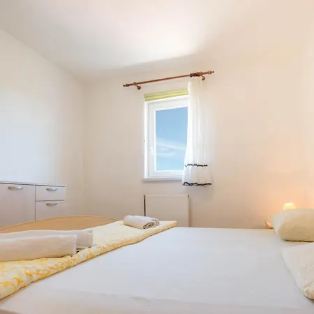 Διαμέρισμα Jaka Apartment